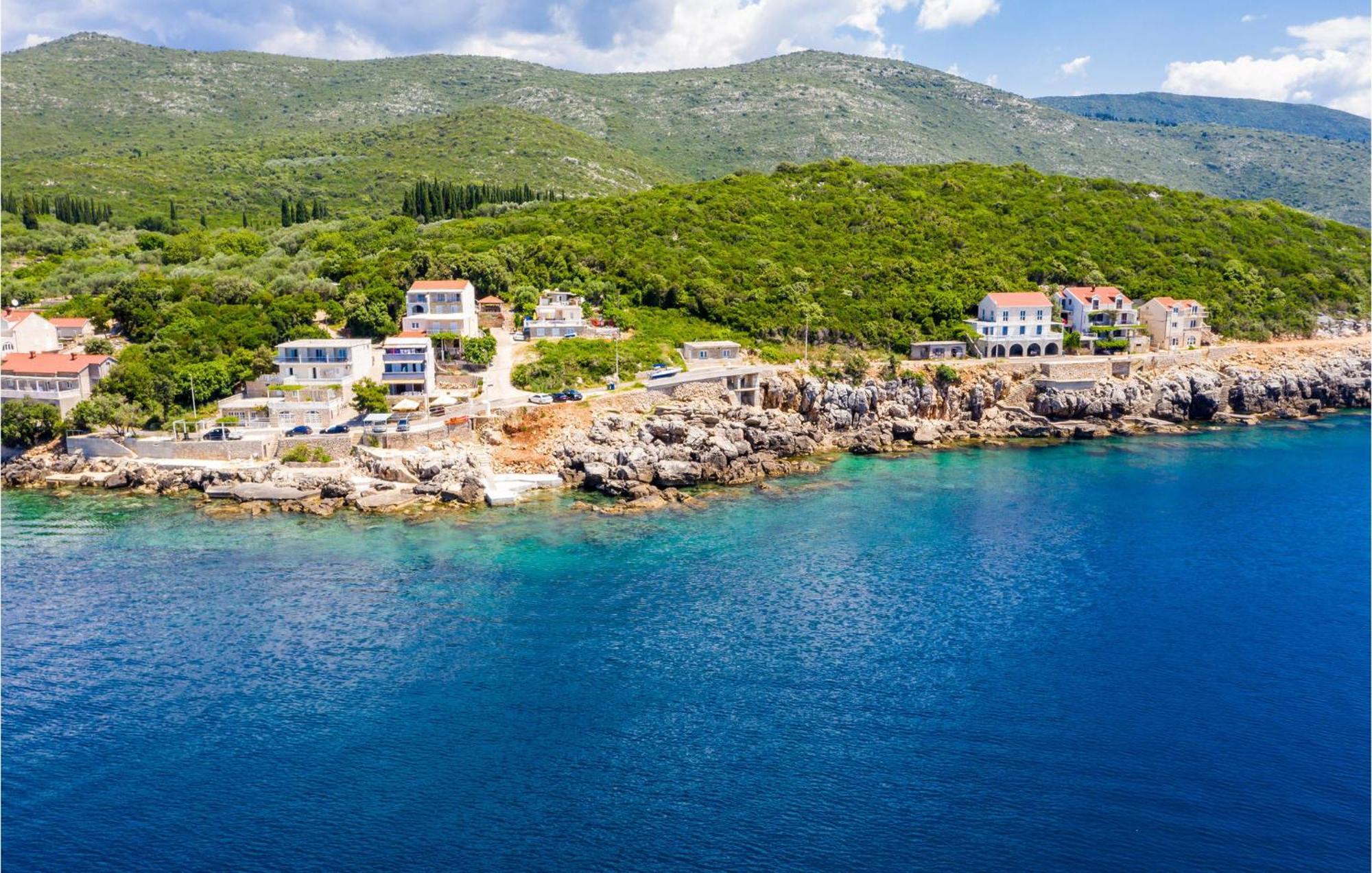 Stunning Apartment In Gruda With House Sea View Molunat Exterior photo